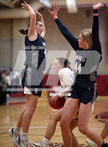 Thumbnail 3 in University vs. Platte Valley (CHSAA 3A Championship) photogallery.