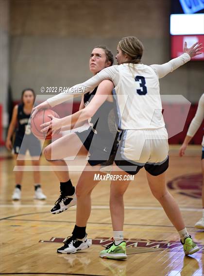 Thumbnail 1 in University vs. Platte Valley (CHSAA 3A Championship) photogallery.