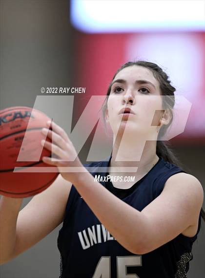 Thumbnail 3 in University vs. Platte Valley (CHSAA 3A Championship) photogallery.