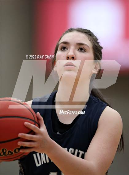 Thumbnail 3 in University vs. Platte Valley (CHSAA 3A Championship) photogallery.