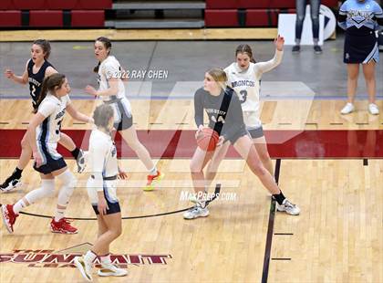 Thumbnail 3 in University vs. Platte Valley (CHSAA 3A Championship) photogallery.