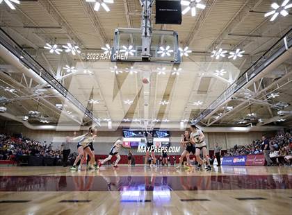 Thumbnail 1 in University vs. Platte Valley (CHSAA 3A Championship) photogallery.