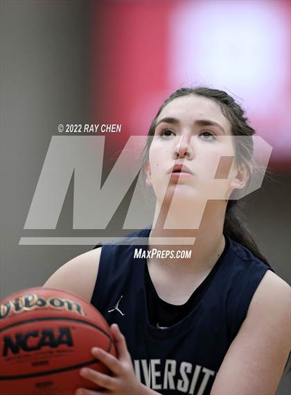 Thumbnail 2 in University vs. Platte Valley (CHSAA 3A Championship) photogallery.