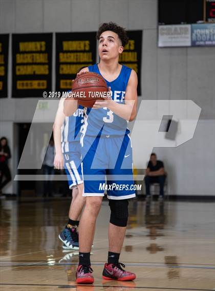 Thumbnail 3 in West Valley vs. University Prep (NSCIF D4 Final) photogallery.