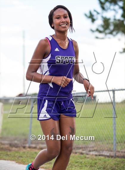 Thumbnail 1 in East Hillsborough Invitational (Girls)  photogallery.