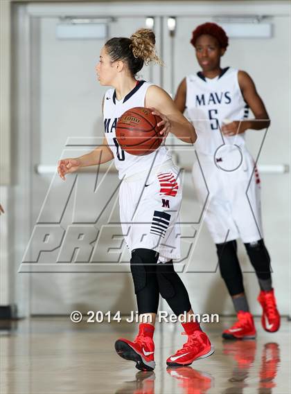 Thumbnail 3 in Manvel vs. Brennan (McDonald's Texas Invitational) photogallery.