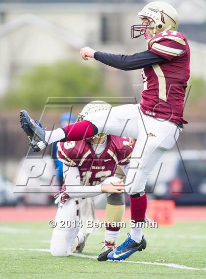 Thumbnail 1 in Cheektowaga vs. Batavia (NYSPHSAA Class B Regional Final) photogallery.