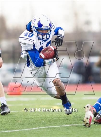 Thumbnail 1 in Cheektowaga vs. Batavia (NYSPHSAA Class B Regional Final) photogallery.