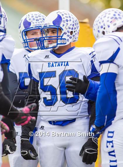 Thumbnail 2 in Cheektowaga vs. Batavia (NYSPHSAA Class B Regional Final) photogallery.