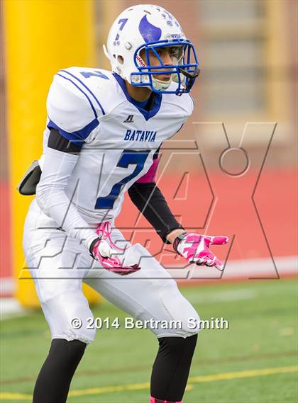 Thumbnail 3 in Cheektowaga vs. Batavia (NYSPHSAA Class B Regional Final) photogallery.