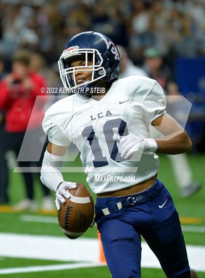 Thumbnail 1 in St. Thomas More vs. Lafayette Christian Academy (LHSAA Div II Select Final) photogallery.