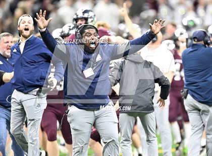 Thumbnail 3 in St. Thomas More vs. Lafayette Christian Academy (LHSAA Div II Select Final) photogallery.