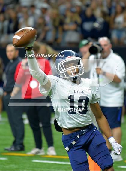 Thumbnail 2 in St. Thomas More vs. Lafayette Christian Academy (LHSAA Div II Select Final) photogallery.