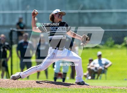 Thumbnail 2 in Sterling @ Rock Falls (IHSA Regional Final) photogallery.