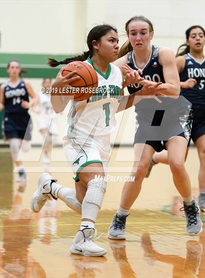Thumbnail 3 in Hondo @ Pearsall photogallery.