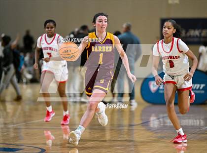 Thumbnail 1 in Spring Garden vs. Woodward Academy (She Got Game Classic) photogallery.