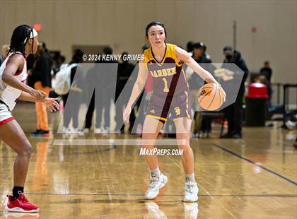 Thumbnail 3 in Spring Garden vs. Woodward Academy (She Got Game Classic) photogallery.
