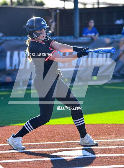 Thumbnail 1 in Snook vs Centerville (UIL 2A Reg IV Bi-District Playoff) photogallery.