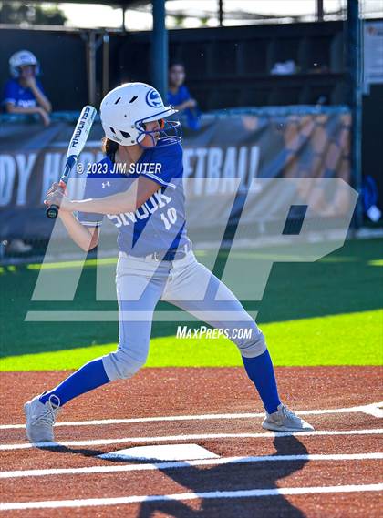 Thumbnail 2 in Snook vs Centerville (UIL 2A Reg IV Bi-District Playoff) photogallery.