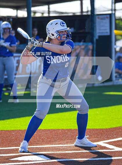 Thumbnail 3 in Snook vs Centerville (UIL 2A Reg IV Bi-District Playoff) photogallery.