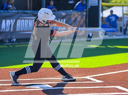 Thumbnail 1 in Snook vs Centerville (UIL 2A Reg IV Bi-District Playoff) photogallery.