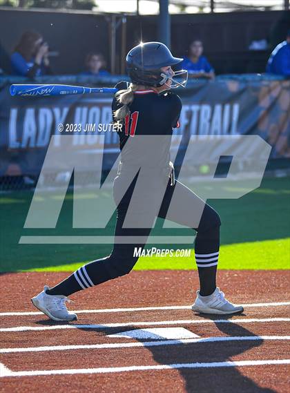Thumbnail 1 in Snook vs Centerville (UIL 2A Reg IV Bi-District Playoff) photogallery.