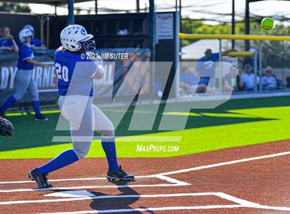 Thumbnail 2 in Snook vs Centerville (UIL 2A Reg IV Bi-District Playoff) photogallery.