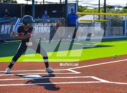 Thumbnail 3 in Snook vs Centerville (UIL 2A Reg IV Bi-District Playoff) photogallery.