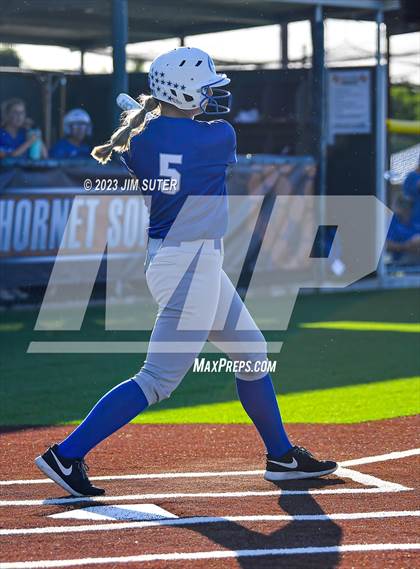 Thumbnail 3 in Snook vs Centerville (UIL 2A Reg IV Bi-District Playoff) photogallery.