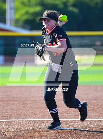 Thumbnail 3 in Snook vs Centerville (UIL 2A Reg IV Bi-District Playoff) photogallery.