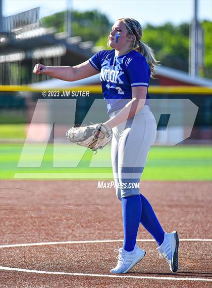 Thumbnail 3 in Snook vs Centerville (UIL 2A Reg IV Bi-District Playoff) photogallery.