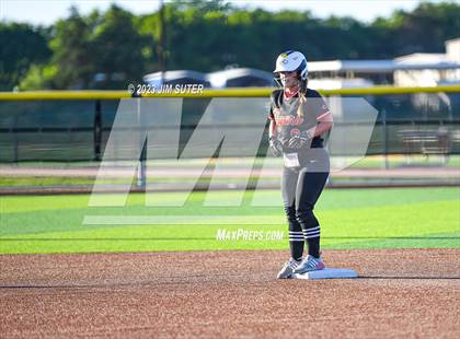Thumbnail 1 in Snook vs Centerville (UIL 2A Reg IV Bi-District Playoff) photogallery.