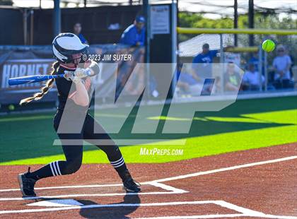 Thumbnail 1 in Snook vs Centerville (UIL 2A Reg IV Bi-District Playoff) photogallery.