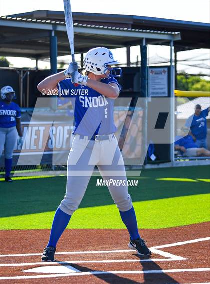 Thumbnail 3 in Snook vs Centerville (UIL 2A Reg IV Bi-District Playoff) photogallery.