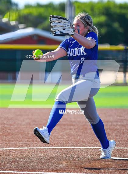 Thumbnail 1 in Snook vs Centerville (UIL 2A Reg IV Bi-District Playoff) photogallery.