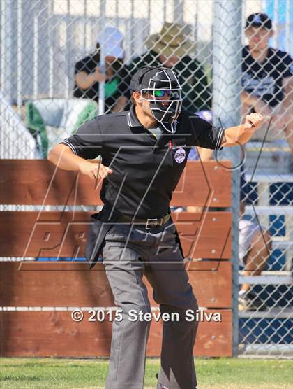 Thumbnail 2 in Clairemont vs. Palo Verde Valley (65th Annual San Diego Lions Tournament) photogallery.
