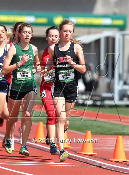 Thumbnail 1 in Oregon Relays Day 2 photogallery.