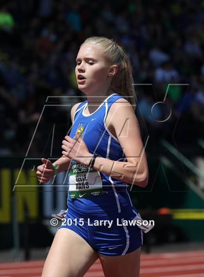 Thumbnail 2 in Oregon Relays Day 2 photogallery.