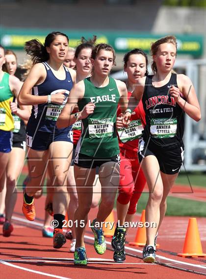 Thumbnail 2 in Oregon Relays Day 2 photogallery.