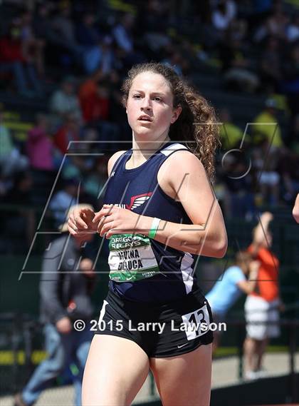 Thumbnail 3 in Oregon Relays Day 2 photogallery.