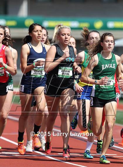 Thumbnail 1 in Oregon Relays Day 2 photogallery.