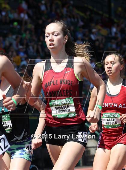 Thumbnail 2 in Oregon Relays Day 2 photogallery.