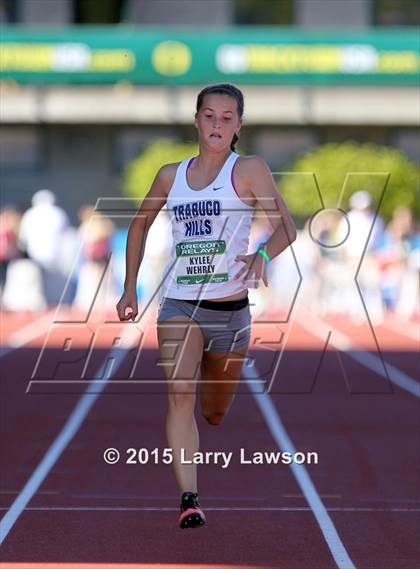 Thumbnail 2 in Oregon Relays Day 2 photogallery.