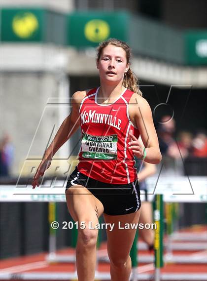 Thumbnail 3 in Oregon Relays Day 2 photogallery.