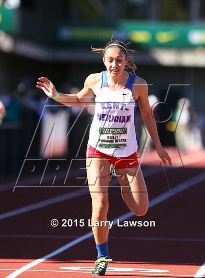 Thumbnail 3 in Oregon Relays Day 2 photogallery.