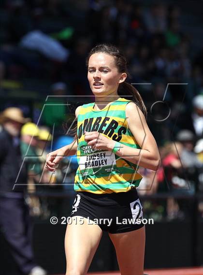 Thumbnail 3 in Oregon Relays Day 2 photogallery.