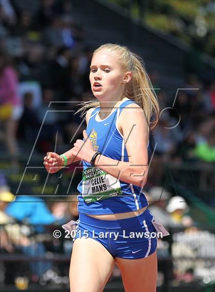Thumbnail 2 in Oregon Relays Day 2 photogallery.