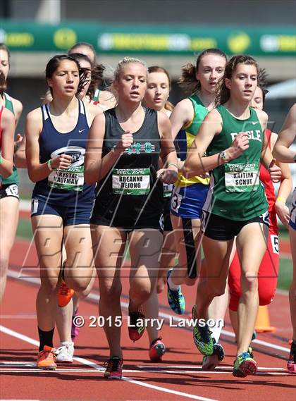 Thumbnail 3 in Oregon Relays Day 2 photogallery.