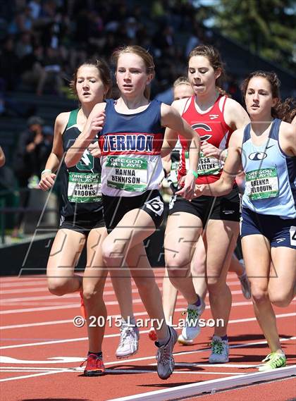 Thumbnail 3 in Oregon Relays Day 2 photogallery.