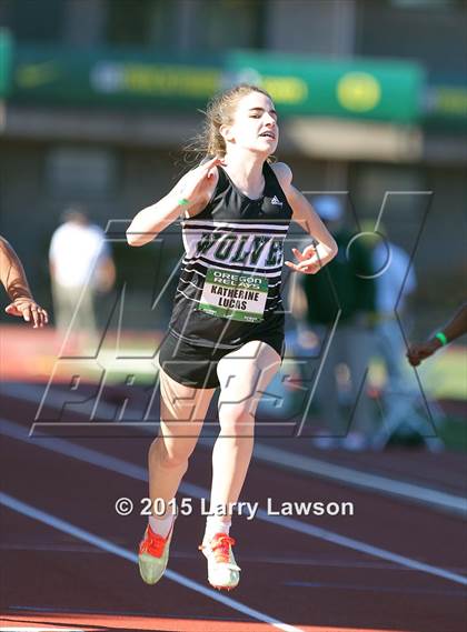 Thumbnail 2 in Oregon Relays Day 2 photogallery.